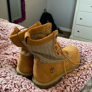 Timberland boots, barely worn, 8.5